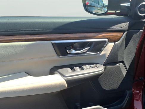 Used 2017 Honda CR-V EX image 9