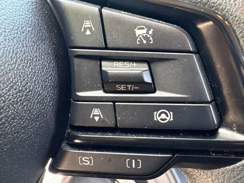 Certified 2025 Subaru Crosstrek 2.0i Premium AWD/4WD image 30