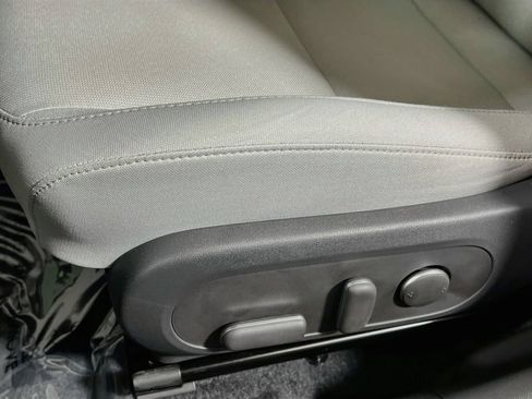 Used 2024 Hyundai Kona SEL FWD image 18