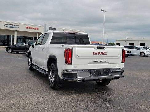 Used 2024 GMC Sierra 1500 SLT w/ SLT Premium Plus Package AWD/4WD image 4