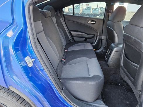Used 2018 Dodge Charger SXT w/ Blacktop Package image 19