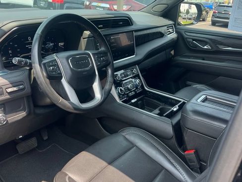 Used 2023 GMC Yukon Denali AWD/4WD image 10