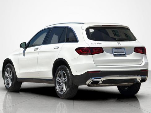 Used 2022 Mercedes-Benz GLC 300 image 3
