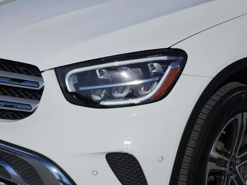 Certified 2021 Mercedes-Benz GLC 300 image 9