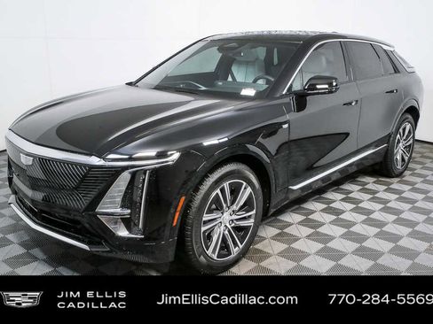 New 2026 Cadillac Lyriq Luxury image 33