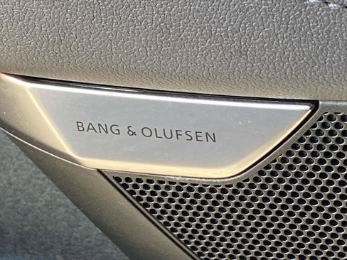 Used 2023 Audi e-tron GT Prestige w/ Prestige Package image 19