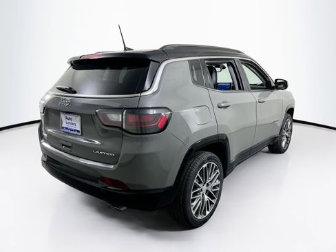 Used 2022 Jeep Compass Limited w/ Elite Group AWD/4WD image 5
