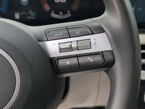 Used 2025 Hyundai Tucson SEL FWD image 21