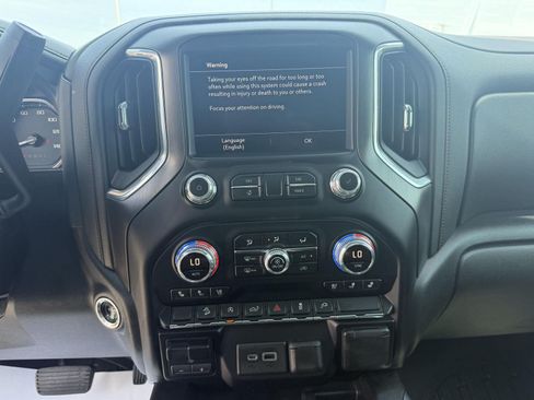 Used 2019 GMC Sierra 1500 AT4 w/ AT4 Preferred Package AWD/4WD image 19