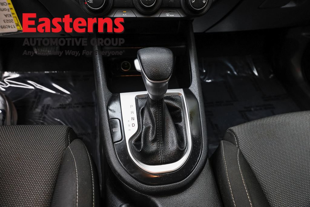 Used 2023 Kia Forte LXS w/ LXS Technology Package FWD image 14