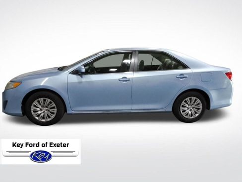 Used 2012 Toyota Camry LE FWD image 7