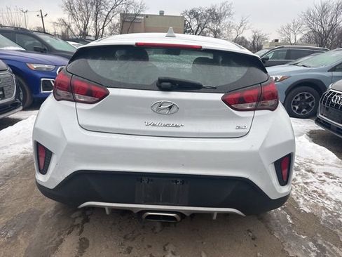 Used 2020 Hyundai Veloster 2.0 image 11