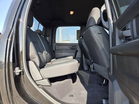 New 2025 RAM 2500 Tradesman image 18