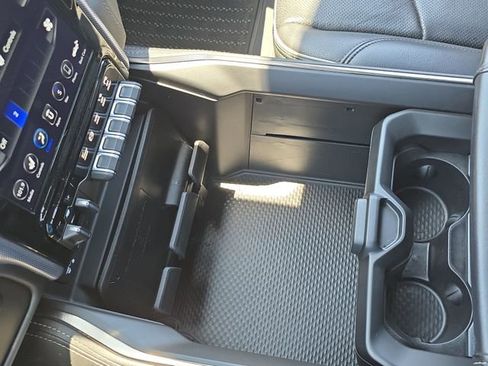 Used 2019 RAM 2500 Limited AWD/4WD image 25