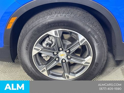 Used 2025 Chevrolet Blazer LT FWD image 15