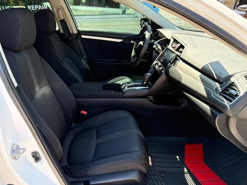 Used 2018 Honda Civic EX image 28
