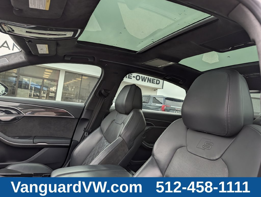 Used 2021 Audi S8 L w/ S8 Executive Package AWD/4WD image 27