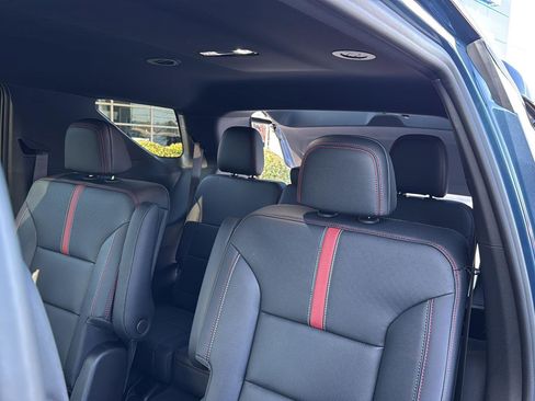 New 2026 Chevrolet Traverse RS w/ LPO, Floor Liner Package image 26