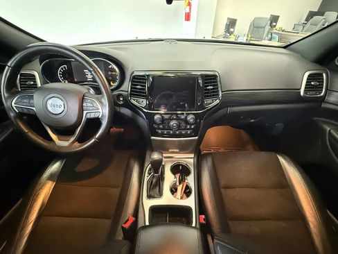 Used 2021 Jeep Grand Cherokee Laredo X AWD/4WD image 20