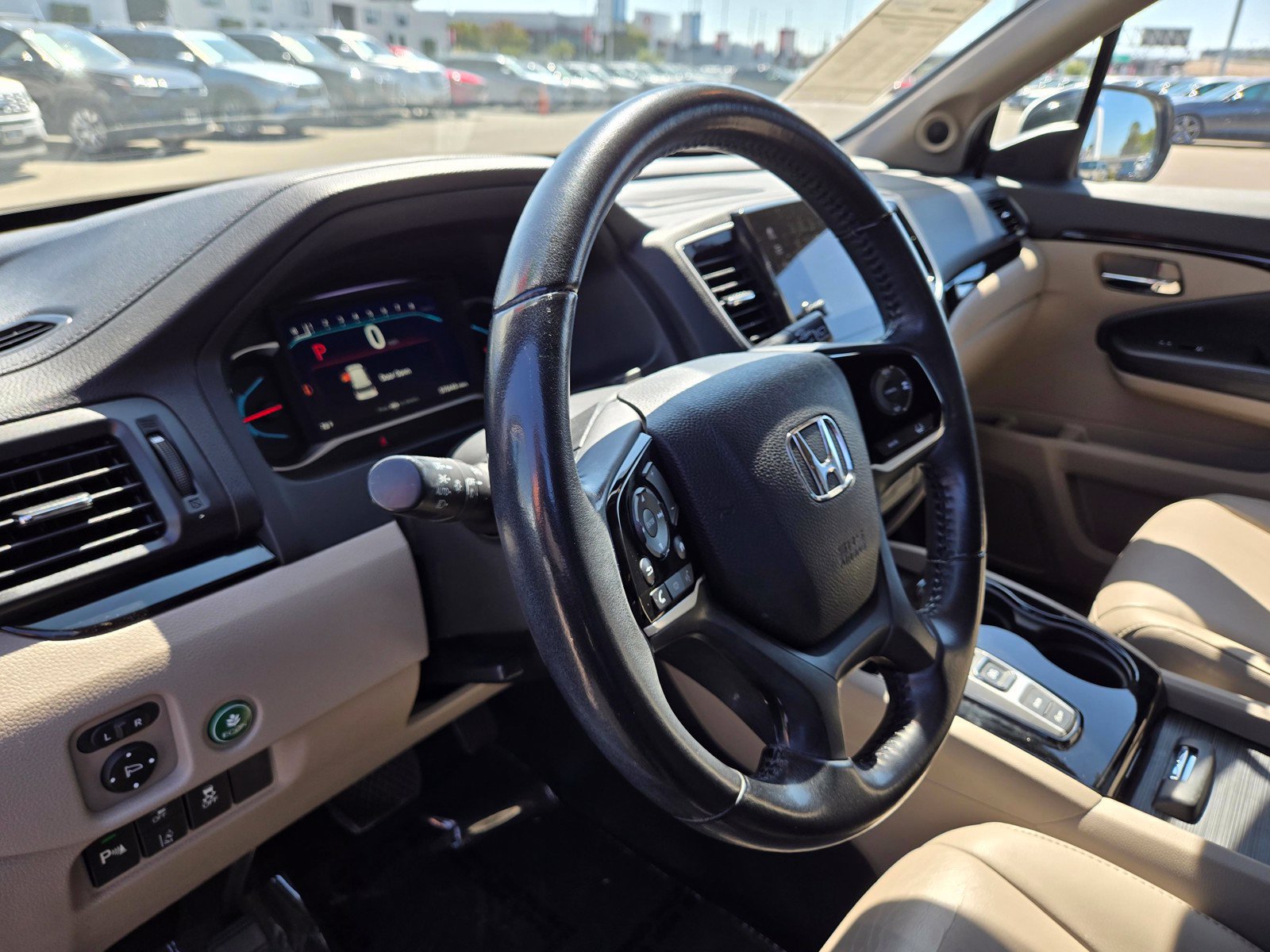 Used 2019 Honda Pilot Touring image 13