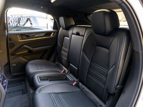 New 2025 Porsche Cayenne Turbo image 45