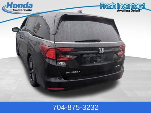 Used 2023 Honda Odyssey Sport image 6