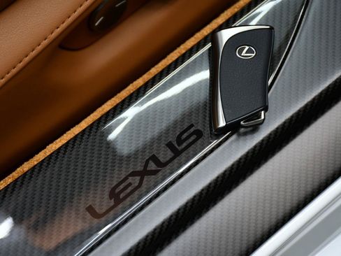 Used 2021 Lexus LC 500 Convertible w/ Touring Package RWD image 42