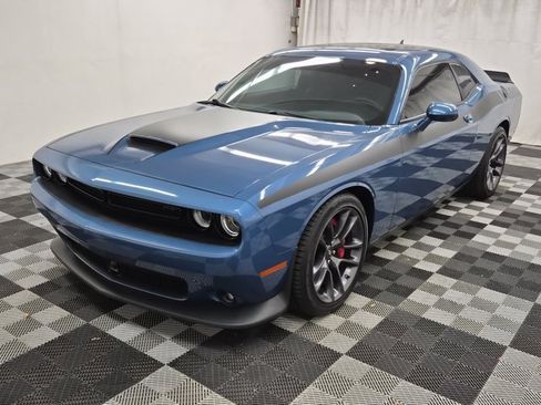 Used 2023 Dodge Challenger GT w/ Plus Package image 3