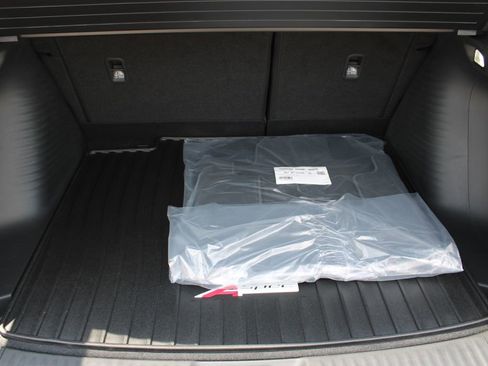 Certified 2025 Acura ADX A-Spec image 21