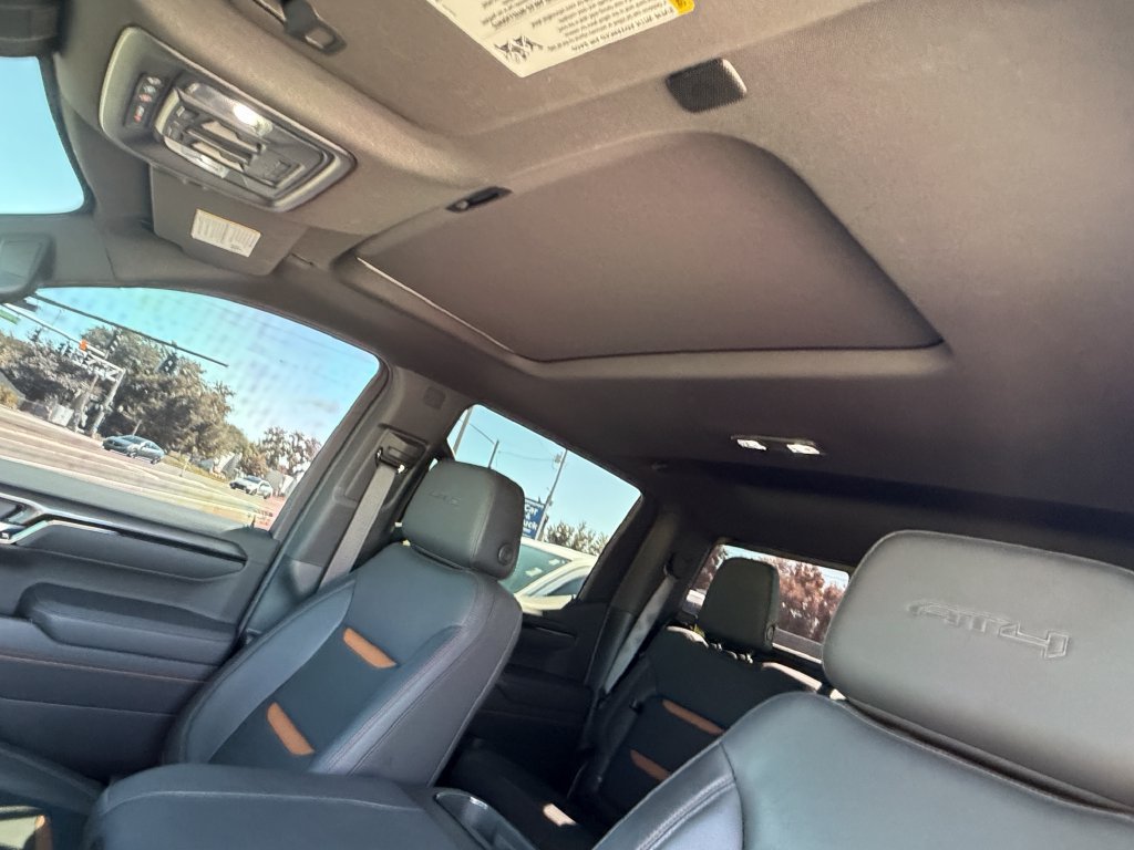 Used 2025 GMC Sierra 1500 AT4 w/ AT4 Premium Package AWD/4WD image 24