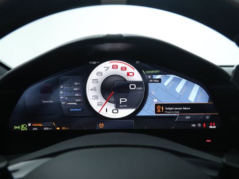 Certified 2025 Ferrari Roma Spider RWD image 29
