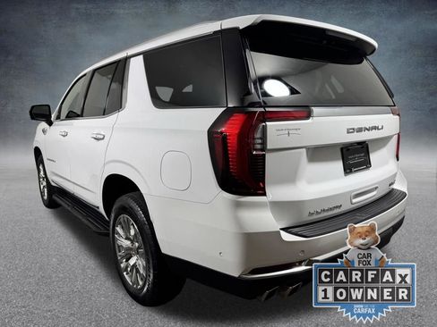 Used 2025 GMC Yukon Denali AWD/4WD image 4