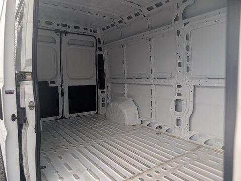 Used 2026 RAM ProMaster 2500 w/ Convenience Group FWD image 6