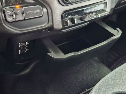 Used 2021 RAM 2500 Big Horn AWD/4WD image 27