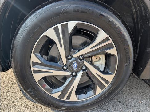 Used 2024 Subaru Crosstrek 2.0i Premium image 20