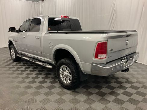 Used 2018 RAM 2500 Laramie w/ Convenience Group AWD/4WD image 4