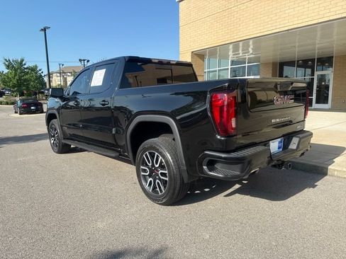 Used 2021 GMC Sierra 1500 AT4 w/ AT4 Value Package AWD/4WD image 2