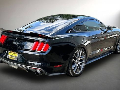 Used 2017 Ford Mustang GT Premium RWD image 5