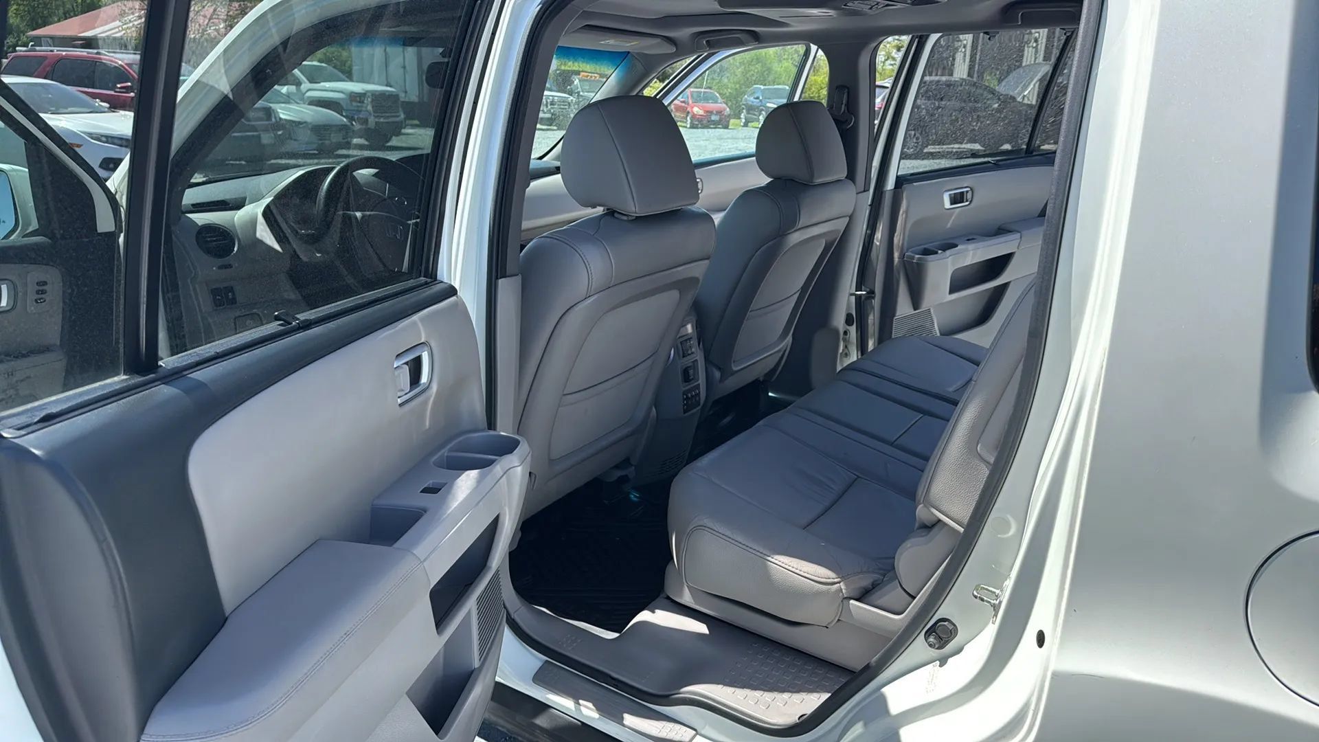 Used 2015 Honda Pilot Touring image 13