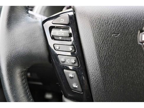 Used 2024 Nissan Armada SL w/ Midnight Edition Package image 16