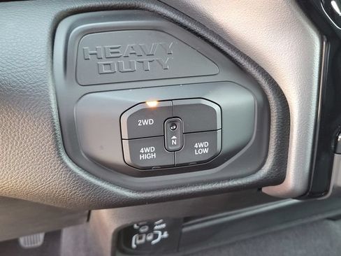 Used 2026 RAM 2500 Big Horn AWD/4WD image 18