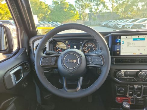 New 2026 Jeep Gladiator Willys image 7