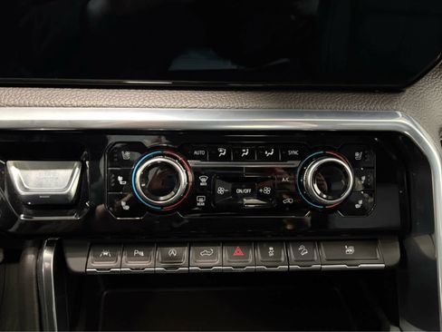 Used 2023 GMC Sierra 1500 Denali image 29