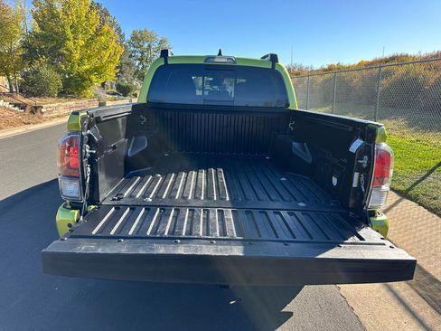 Used 2023 Toyota Tacoma TRD Off-Road w/ Technology Package image 22