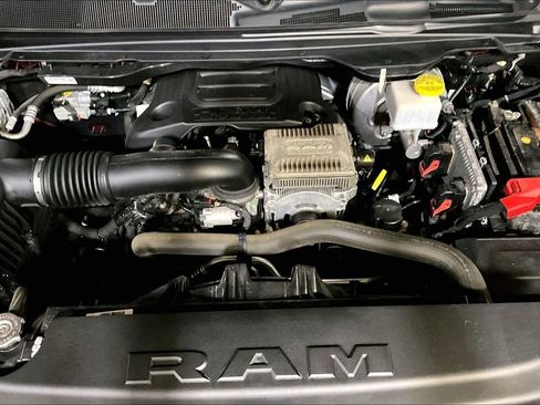 Used 2020 RAM 1500 Big Horn AWD/4WD image 31