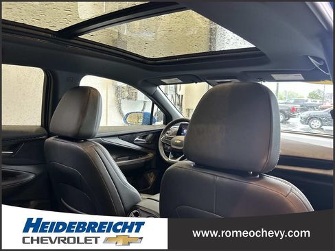 Used 2024 Chevrolet Blazer EV LT AWD/4WD image 32
