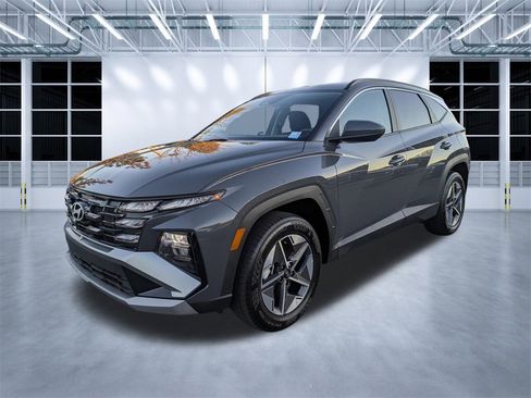 Certified 2025 Hyundai Tucson SEL image 7