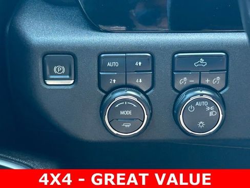 Used 2023 Chevrolet Silverado 1500 LT image 20