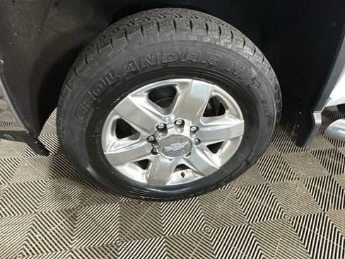 Used 2020 Chevrolet Silverado 2500 LTZ AWD/4WD image 10