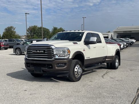 Used 2023 RAM 3500 Limited image 3